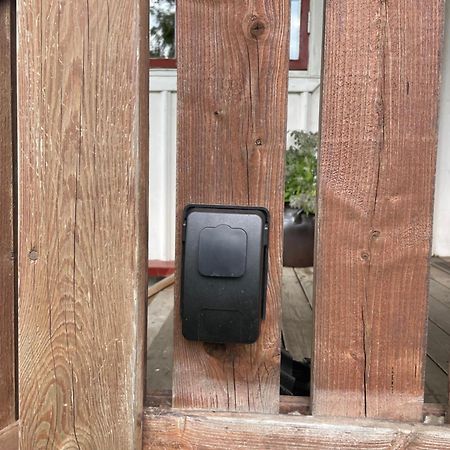 Persgard Laegenhet Oevervaning Kungsbacka Exterior foto