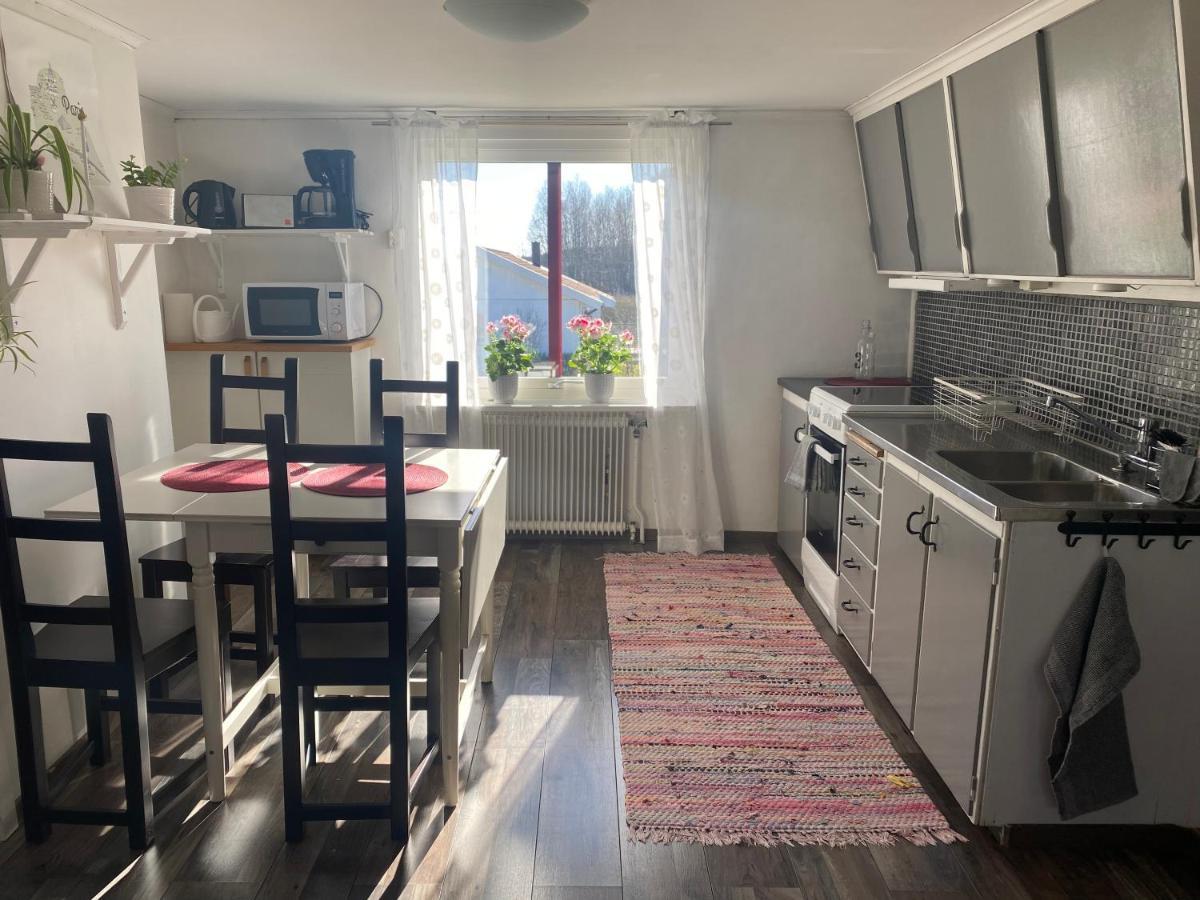 Persgard Laegenhet Oevervaning Kungsbacka Exterior foto